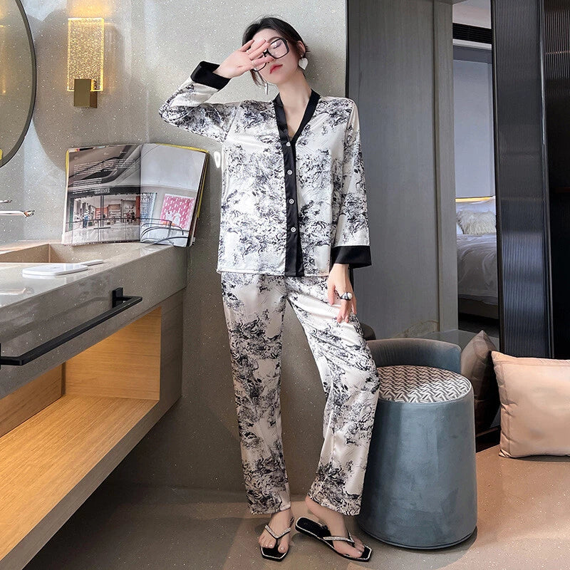 Women's Pajamas Set Luxury Print Silk Sleepwear V Neck Design Homewear Nightwear