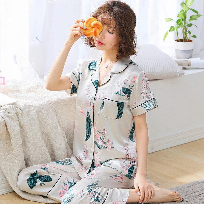 Women's Satin Pyjamas Set Short Sleeve Button-Down Sleepwear Silk PJS Loungewear