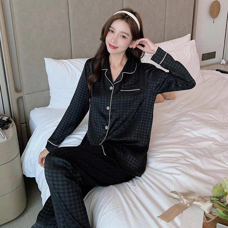 Women's Long Sleeve Silk Pajama Set Button-Down Sleepwear Print Loungewear Plus