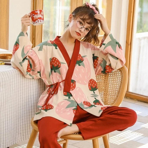 WomenPyjamas Set Strawberry Sleepwear Cotton Yarn Kimono PajamasV-Neck Plus Size