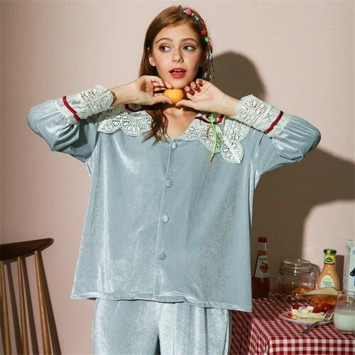 Korean Style Lace Gold Velvet Sleepwear Neck Pajamas Lace Women Nightwear Set